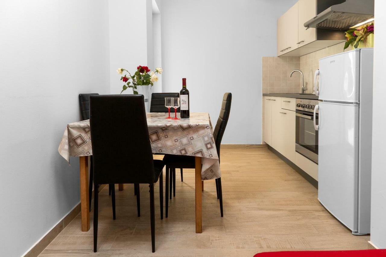 Dubravka Apartmani Mokošica Kültér fotó